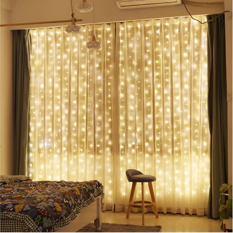 Светлинна завеса с 200 LED, 3 х 2 м