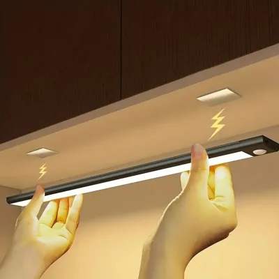 LED лампа със сензор за движение ултратънка