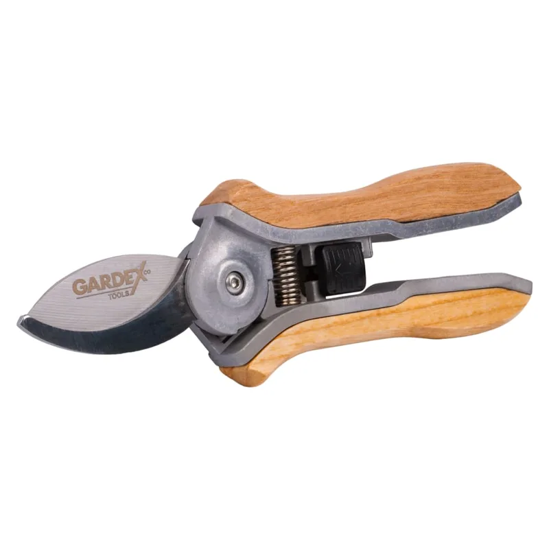 Цветарска ножица Gardex Classic GX с дървени дръжки